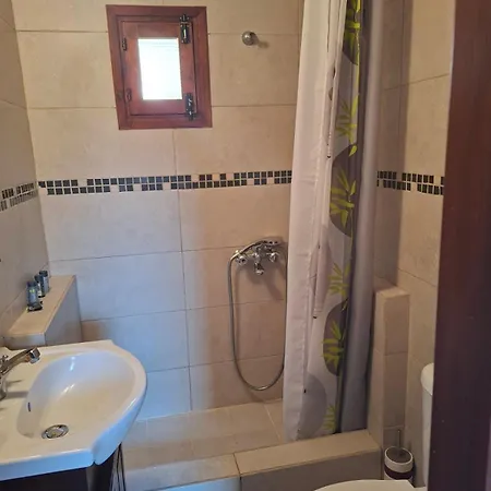 Symela's Nest Anogyra